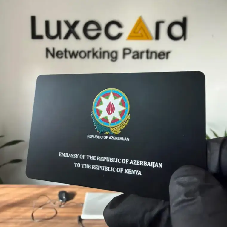 LuxeCard Plastic, portfolio example 12