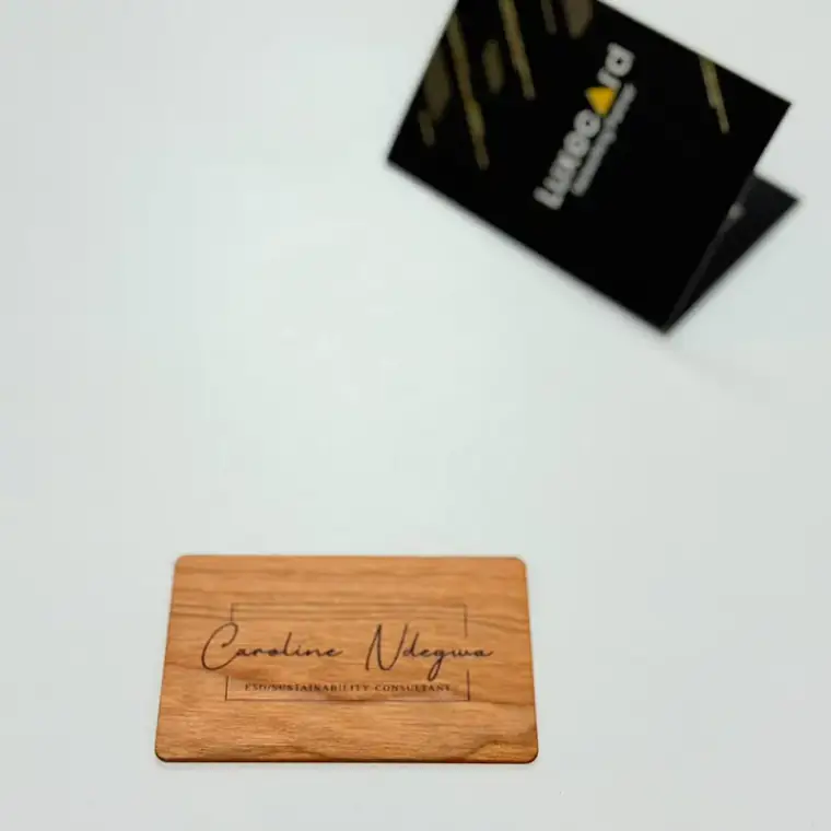 LuxeCard Wood, portfolio example 2