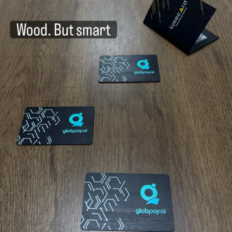 LuxeCard Wood, portfolio example 8