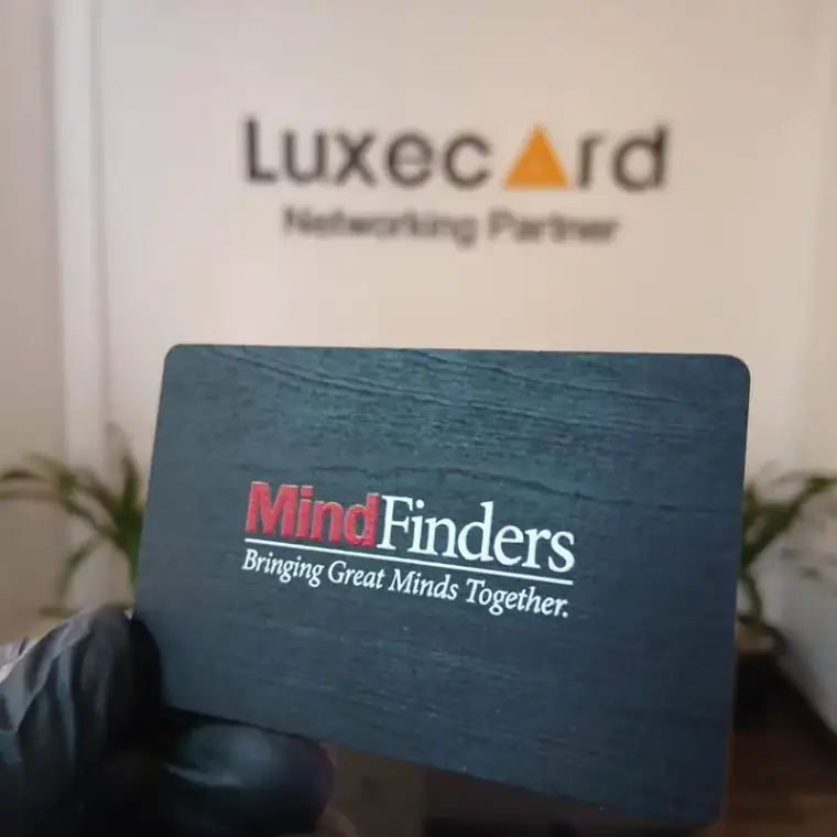 LuxeCard Wood, portfolio example 14